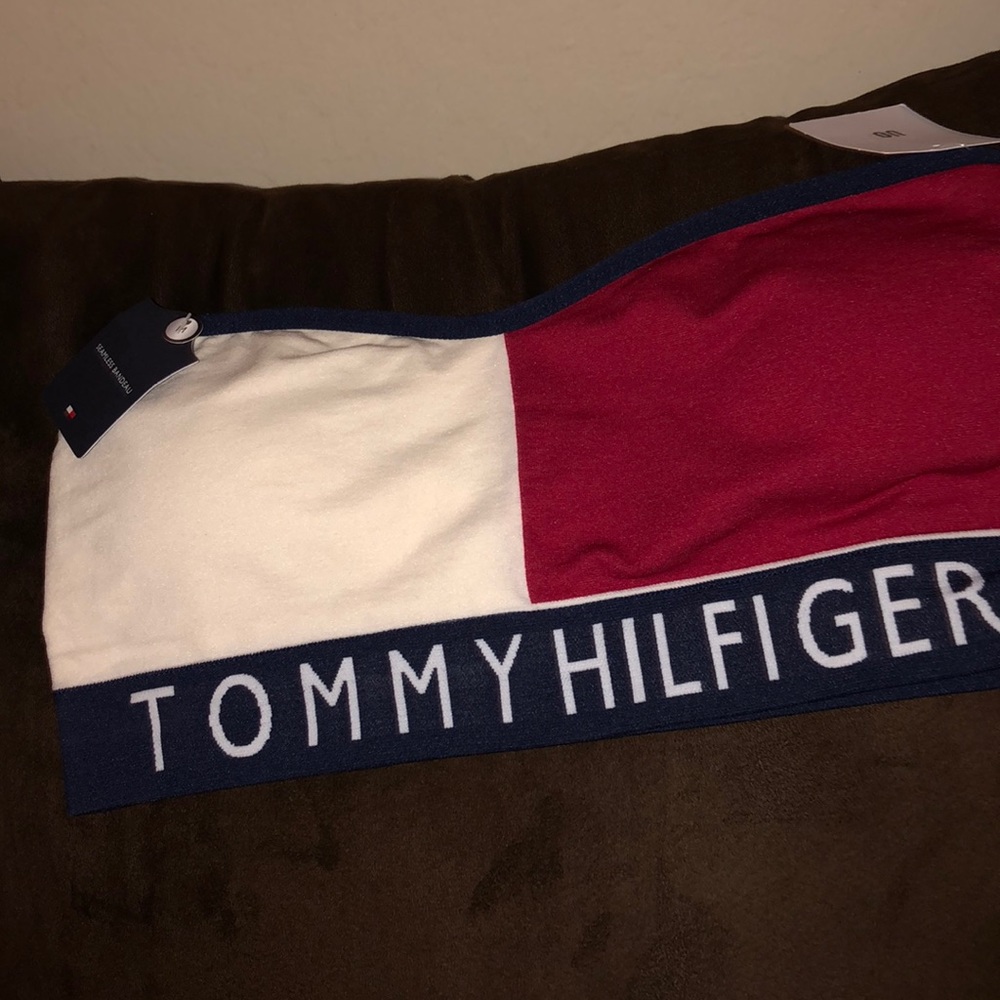 Tommy hill figure bralette